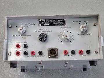 RT-4600 / RT-3600 verdeelkast MX 4877 Legerspullen beschikbaar voor biedingen