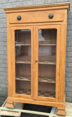 1311 Brocante grenen vitrine., Antiek en Kunst, Curiosa en Brocante, Ophalen of Verzenden