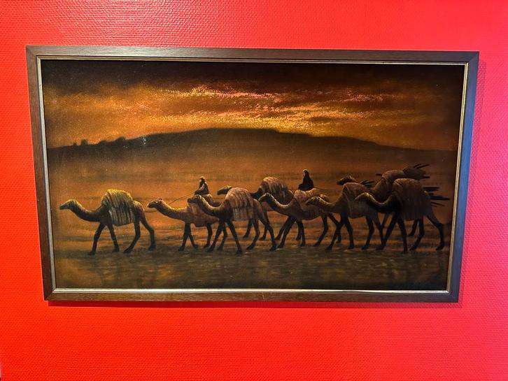 Schilderij van een karavaan in de woestijn op Fluweel, Antiek en Kunst, Kunst | Schilderijen | Klassiek, Ophalen