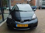 Toyota Aygo 1.0-12V Comfort Navigator (bj 2011, automaat), Gebruikt, 4 stoelen, 68 pk, Origineel Nederlands