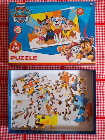Paw Patrol puzzel van 50 stukjes, z.g.a.n. beschikbaar voor biedingen