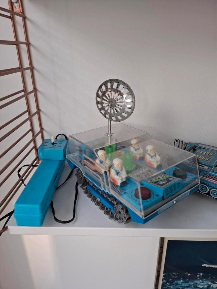 Vintage Lunar Transport Tank - Zeldzaam Speelgoed, Antiek en Kunst, Antiek | Speelgoed, Ophalen of Verzenden