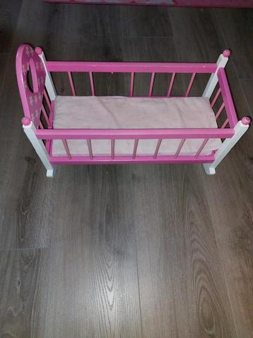 Ouderwetse Poppenwieg Roze/Wit beschikbaar voor biedingen