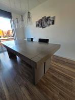 Te koop. Eiken eetkamertafel met 4 zwarte leren stoelen., Ophalen, Gebruikt, Eikenhout, 200 cm of meer