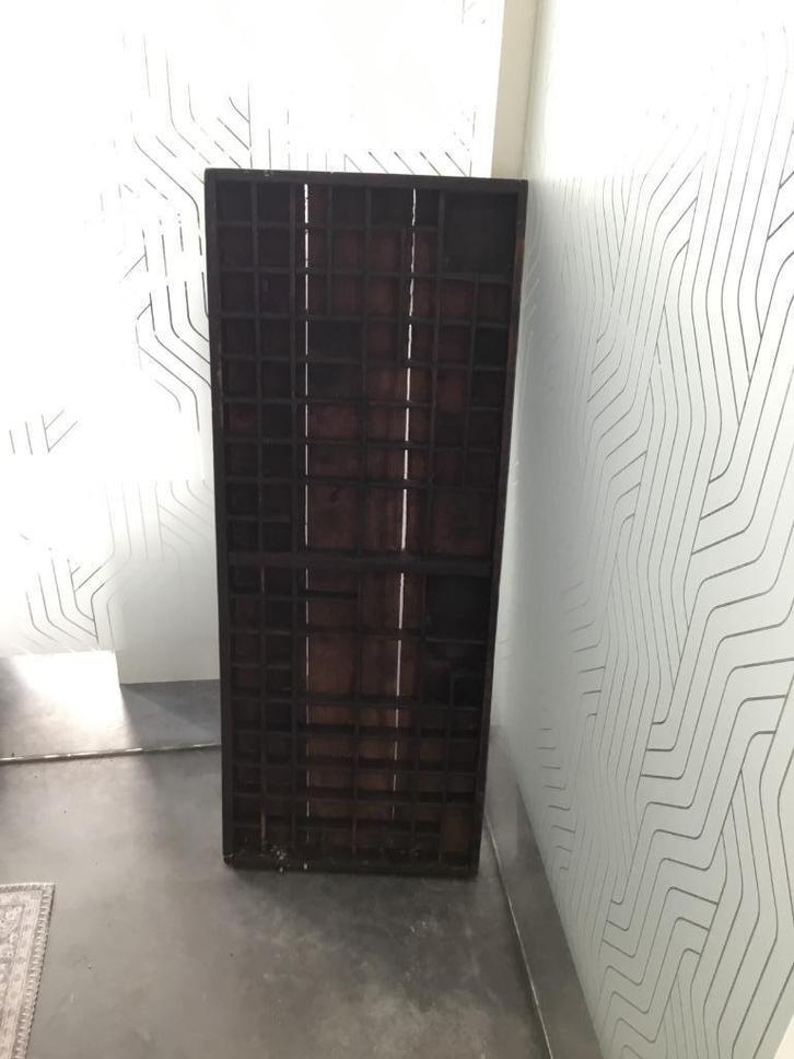 Vintage letterbak / drukletterlade – hout, Huis en Inrichting, Woonaccessoires | Wanddecoraties, Zo goed als nieuw, Ophalen