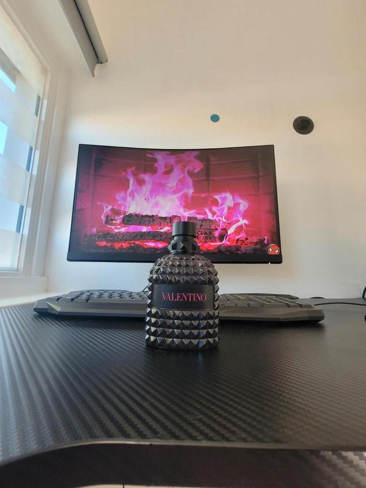 Valentino Extradose - Born in Roma (Sterker!), Sieraden, Tassen en Uiterlijk, Uiterlijk | Parfum, Nieuw, Ophalen of Verzenden