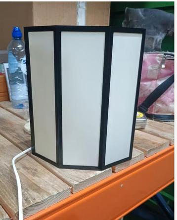Vintage Metalarte Spain wandlamp beschikbaar voor biedingen