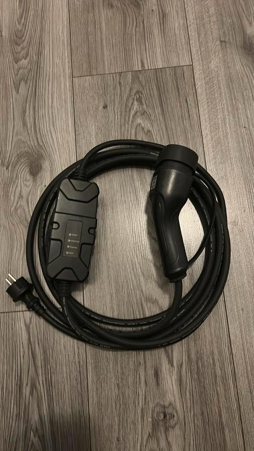 Mobiele lader type 2 - 1 fase 16A 3,7 kW met 5 meter kabel, Auto-onderdelen, Elektronica en Kabels, Universele onderdelen, Nieuw