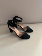 Schoenen zwart maat 41, Kleding | Dames, Schoenen, Ophalen of Verzenden, Zo goed als nieuw, Zwart, Sneakers of Gympen