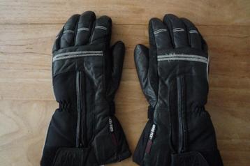 Motorhandschoenen Dane GoreTex beschikbaar voor biedingen