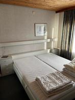 Complete Slaapkamer Set - Tweepersoonsbed, Kast & Nachtkastj, Huis en Inrichting, Slaapkamer | Complete slaapkamers, Ophalen, Gebruikt