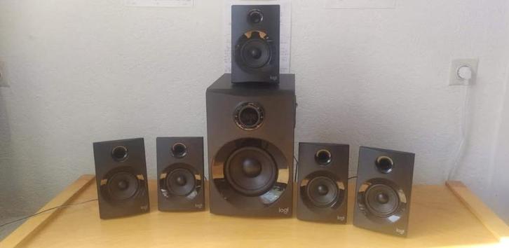 Logitech Z607 5.1 Surround Sound Speakers (AUX & Bluetooth), Audio, Tv en Foto, Luidsprekers, Gebruikt, Complete surroundset, Overige merken
