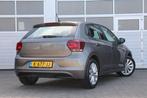 Volkswagen Polo 1.0 TSI 95pk Highline | Navigatie | Parkeers, Auto's, Voorwielaandrijving, Stof, Gebruikt, Met garantie (alle)
