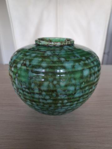 ADCO geribbelde groene bolvaas art deco ca.13,5cm gaaf beschikbaar voor biedingen