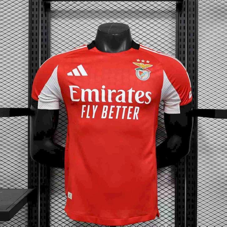 Nieuw Benfica Thuisshirt 2024 – Rood/Wit – Maat [jouw maat], Sport en Fitness, Voetbal, Nieuw, Shirt, Verzenden