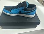 Air Jordan 1 low maat 42.5, Kleding | Heren, Schoenen, Blauw, Nieuw, Ophalen of Verzenden, Sneakers of Gympen