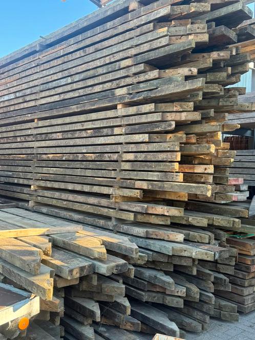 Gebruikte balken 22x7x +- 480 €20 p st, Doe-het-zelf en Verbouw, Hout en Planken, Gebruikt, Balk, Vuren, 300 cm of meer, 50 mm of meer
