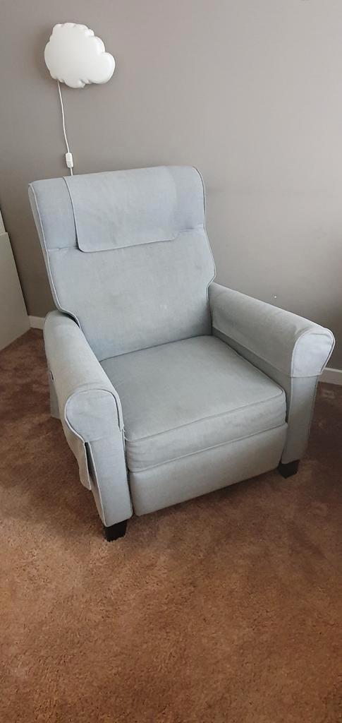 IKEA Muren Relaxfauteuil (met voetenbankje), Huis en Inrichting, Fauteuils, Gebruikt, Stof, Ophalen