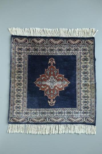 Persisch Oosters tapijt kleed 79 x 78 cm handgemaakt S&T