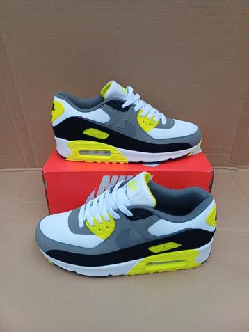 Nike air max 90 Nieuwe beschikbaar voor biedingen