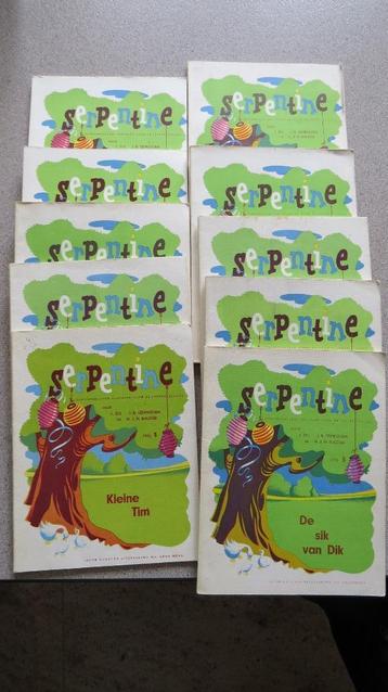 Oude schoolboekjes "Serpentine" beschikbaar voor biedingen