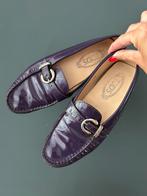 Tod’s loafers mt 39 paars lakleer, Tod's, Instappers, Ophalen of Verzenden, Zo goed als nieuw