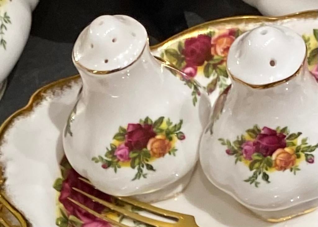 Royal Albert, Old Country Roses, peper & zoutstel, laag, Ophalen of Verzenden