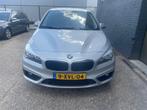 BMW 2-serie Active Tourer 218i Executive trekhaak navigatie, Voorwielaandrijving, 65 €/maand, Gebruikt, Origineel Nederlands