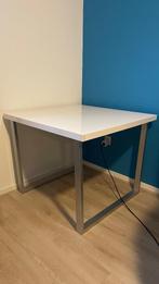 Witte tafel met zilverkleurige poten, Ophalen, Gebruikt, 50 tot 100 cm, Vierkant
