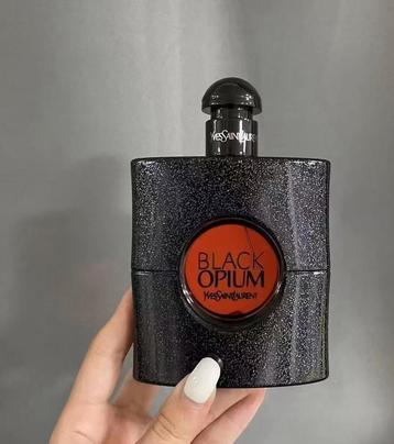 Yves Saint Laurent Black Opium Eau de Parfum beschikbaar voor biedingen