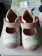 Rose /witte babyschoentjes Maat 18., Ophalen of Verzenden, Zo goed als nieuw, Meisje, Schoentjes