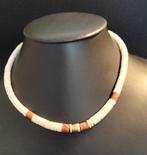 Vintage ketting bloedkoraal wit schelp en messing kralen, Sieraden, Tassen en Uiterlijk, Kettingen, Verzenden, Wit, Zo goed als nieuw