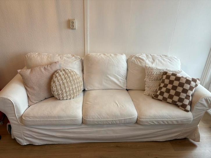 EKTORP wit gratis af te halen, Huis en Inrichting, Banken | Sofa's en Chaises Longues, Gebruikt, Driepersoons, 200 tot 250 cm