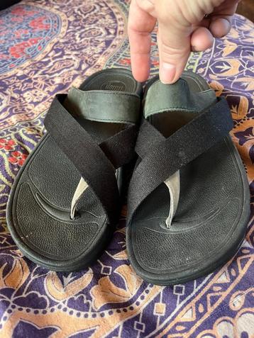 Bijna nieuwe Fitflop teenslippers maat 39 nu voor 65€ beschikbaar voor biedingen
