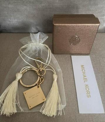 Stijlvolle sleutelhanger Michael Kors, goudkleurig hardware beschikbaar voor biedingen