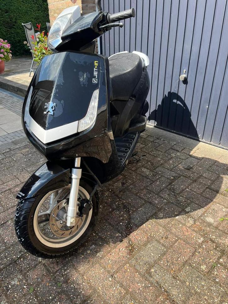 Peugeot vivacity 2t eerste eigenaar, Fietsen en Brommers, Scooters | Peugeot, Zo goed als nieuw, Overige modellen, Benzine, Ophalen of Verzenden