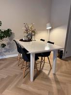 Houten eettafel + 4 zwarte stoelen, Huis en Inrichting, Ophalen, Gebruikt, 100 tot 150 cm, 150 tot 200 cm