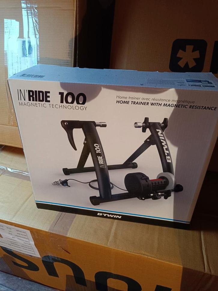 B'TWIN In Ride 100 fietstrainer incl trainersband, Sport en Fitness, Wielrennen, Zo goed als nieuw, Overige typen, Ophalen