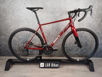 Nieuw! Superior X-Road comp van €1379 nu €899 beschikbaar voor biedingen