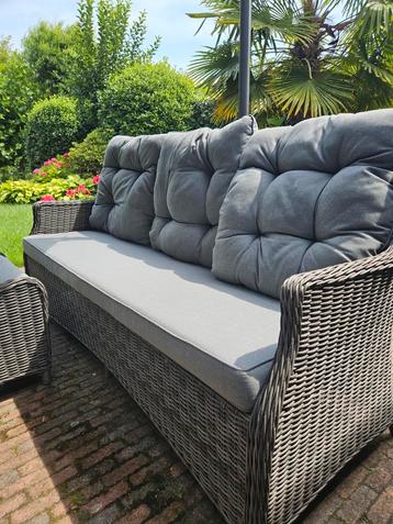 3 zits tuinbank wicker beschikbaar voor biedingen