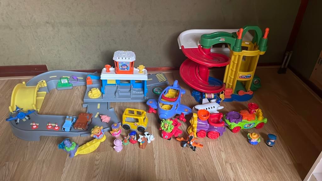 Fisher price vliegvekd, garage, en extra’s, Kinderen en Baby's, Speelgoed | Fisher-Price, Ophalen of Verzenden, Zo goed als nieuw