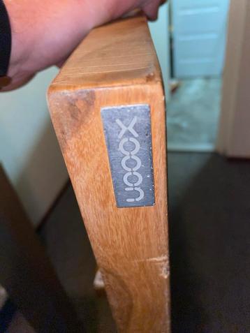 Xooon Eetkamer Tafel beschikbaar voor biedingen