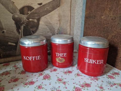 Rood emaille koffie thee suiker bussen, Antiek en Kunst, Antiek | Emaille, Ophalen of Verzenden