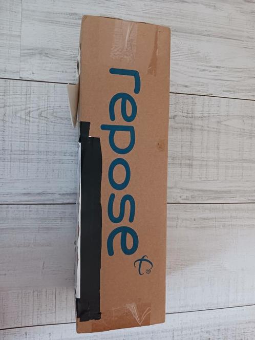 Te koop repose kussen  voor rolstoel of in rekaxstoel., Diversen, Verpleegmiddelen, Zo goed als nieuw, Ophalen of Verzenden