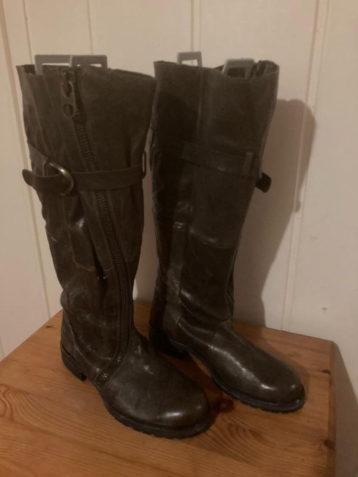 Bruin groene dik leren hoge laarzen van Walk In The Park, 37, Kleding | Dames, Schoenen, Zo goed als nieuw, Hoge laarzen, Bruin