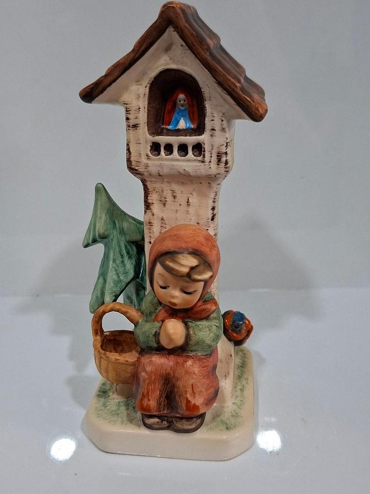 Hummel 84/0, Verzamelen, Beelden en Beeldjes, Zo goed als nieuw, Hummel, Ophalen of Verzenden