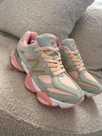 New Balance 9060 JFG Inside Voices - Maat 41,5, Nieuw, Ophalen of Verzenden, Sneakers of Gympen, Roze