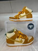 Nike SB Dunk High Pineapple maat 44, Kleding | Heren, Schoenen, Overige kleuren, Nike, Ophalen of Verzenden, Sneakers of Gympen