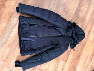 zwarte dames jas /ski jas maat 38 beschikbaar voor biedingen