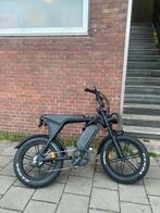 Ouxi v8 moet nu weg!, Fietsen en Brommers, Elektrische fietsen, Ophalen of Verzenden, Zo goed als nieuw, 50 km per accu of meer